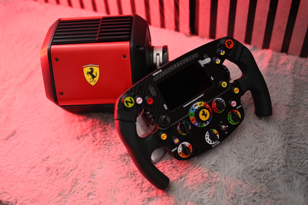 Thrustmaster T818 Ferrari SF-1000
